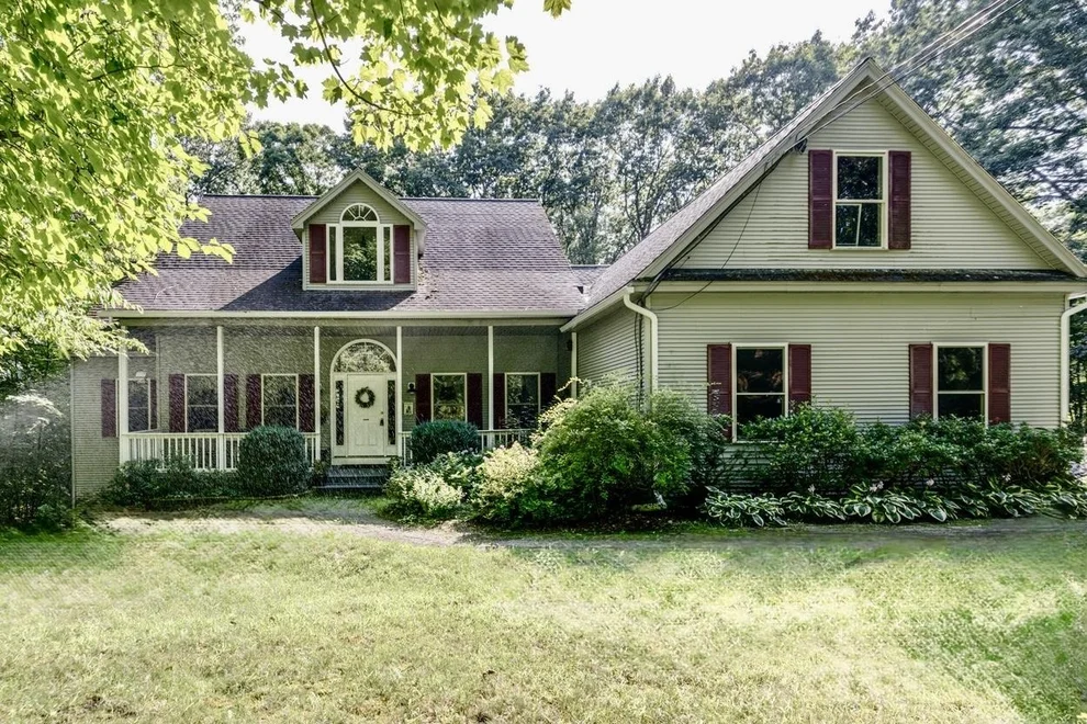 Unit for sale at 14 Fieldstone, Hooksett, NH 03106