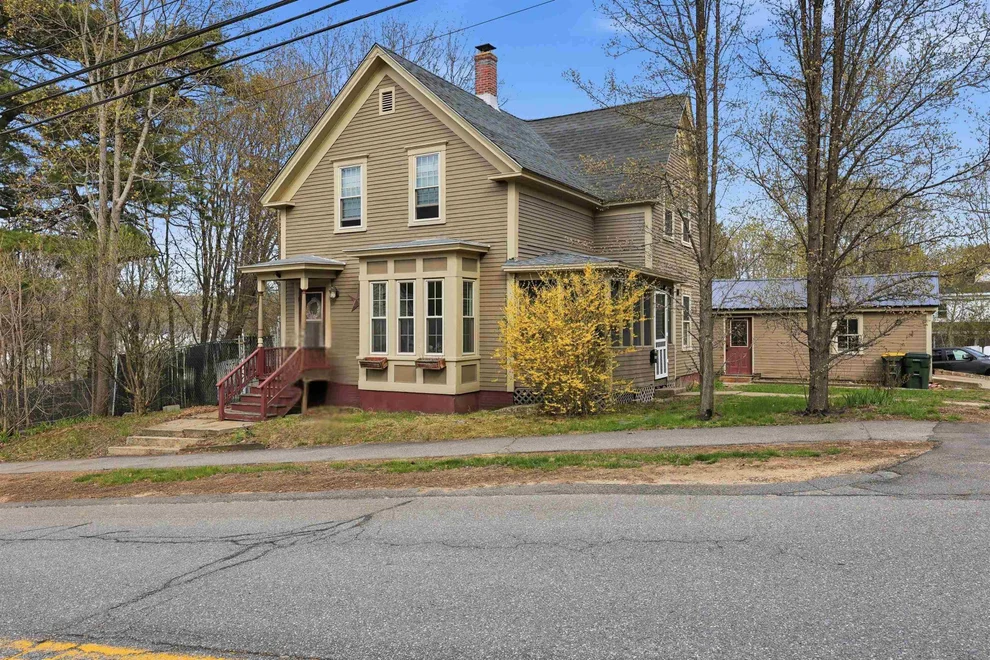 Unit for sale at 208 Academy, Laconia, NH 03246