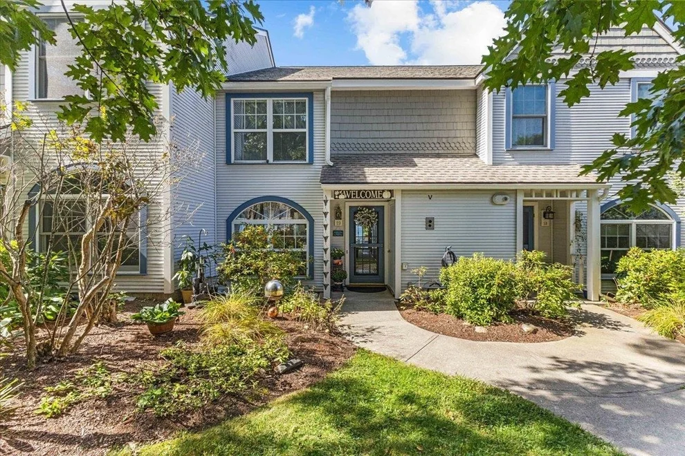 Unit for sale at 19 Northshore, Burlington, VT 05408