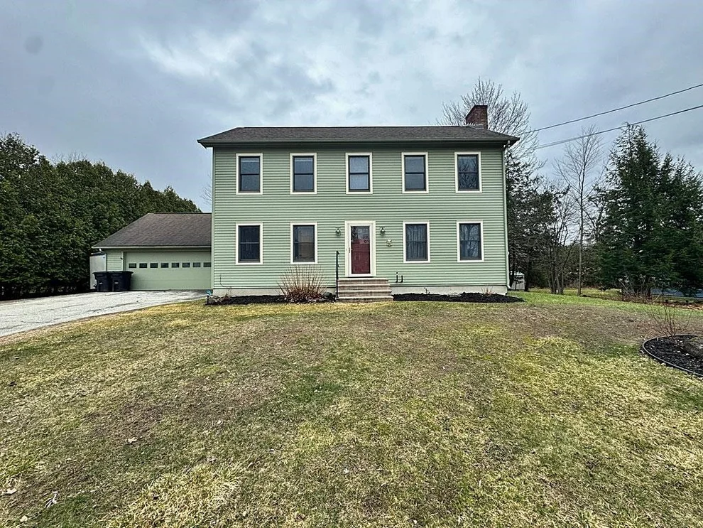 Unit for sale at 10 Elmwood, Rutland City, VT 05701