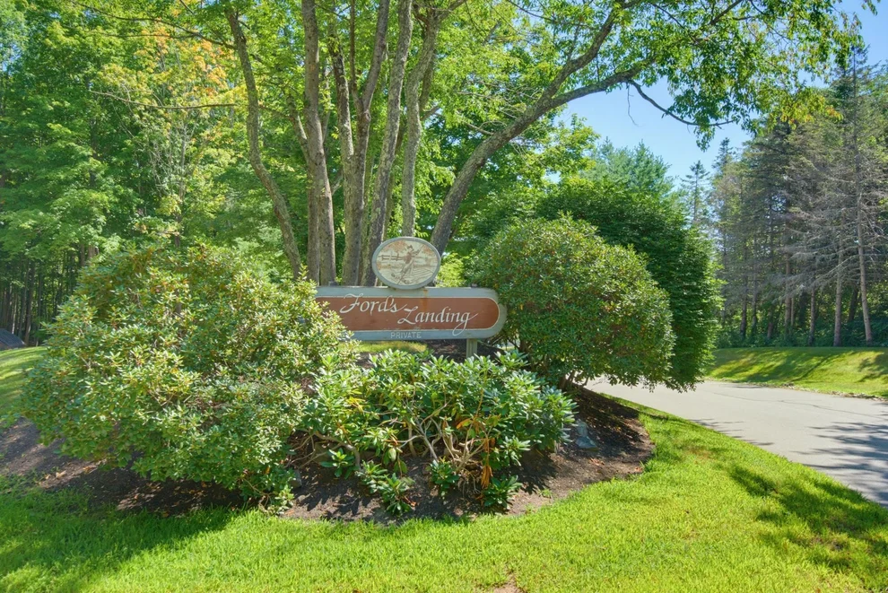 Unit for sale at 7 Fords Landing, Dover, NH 03820