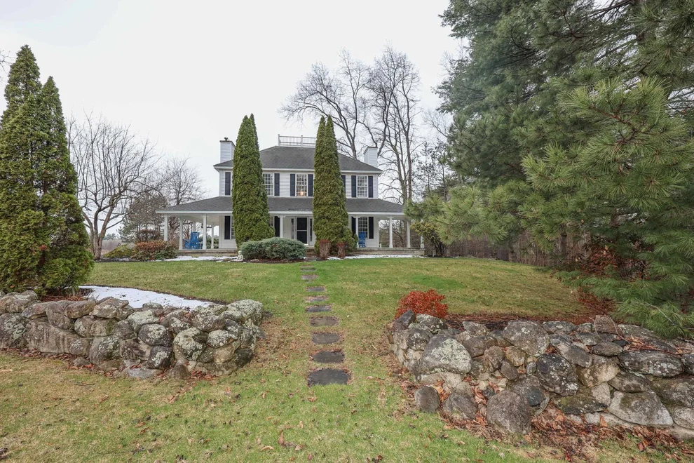 Unit for sale at 1 Greenfield, Bedford, NH 03110