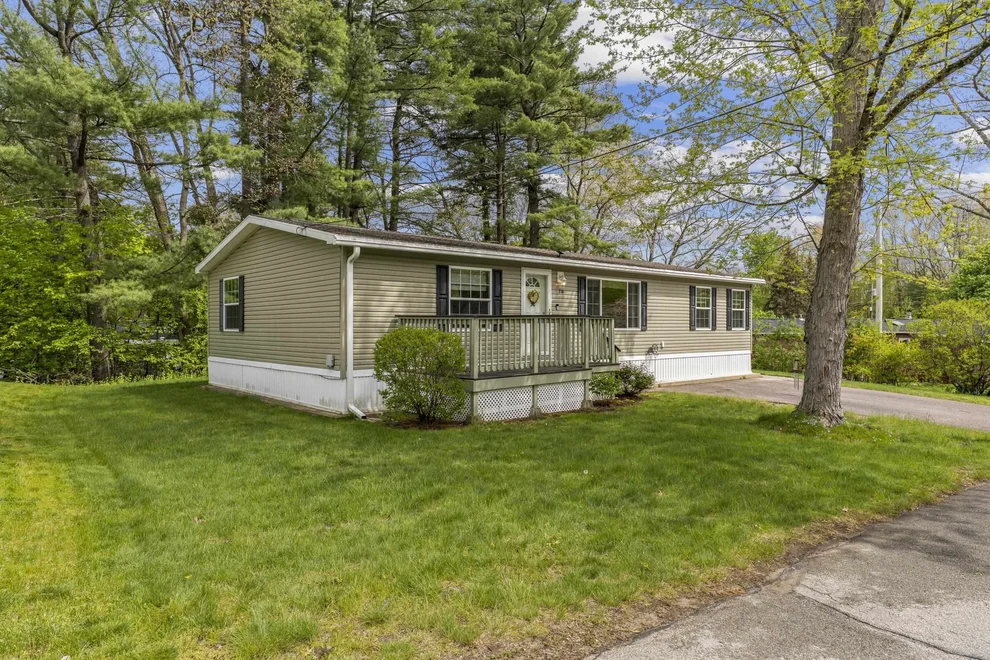 Unit for sale at 16 Eric, Nashua, NH 03062