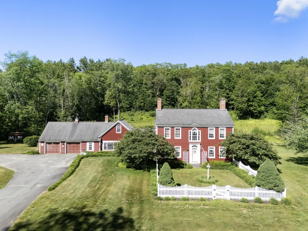 Unit for sale at 364 Houghtonville, Grafton, VT 05146