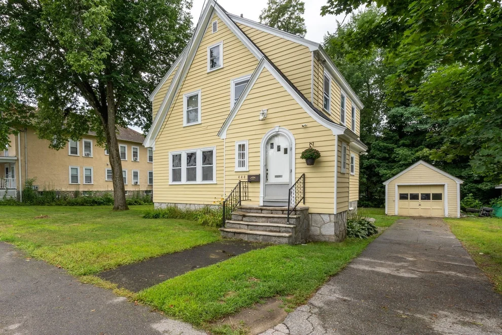 Unit for sale at 444 Walnut, Manchester, NH 03104
