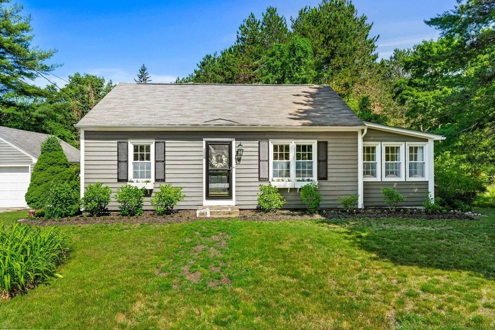Unit for sale at 129 Bedford Center, Bedford, NH 03110
