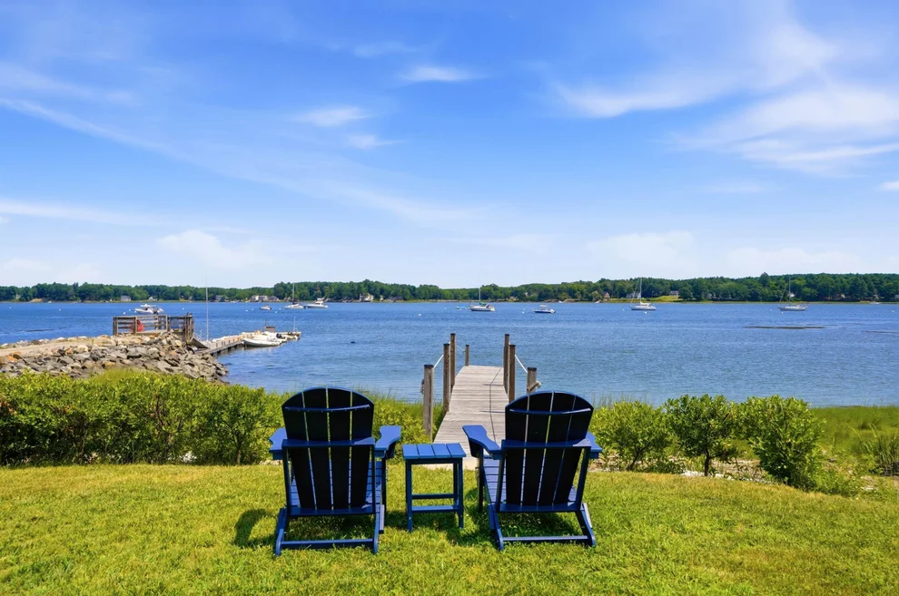 Unit for sale at 19 Wentworth, Dover, NH 03820