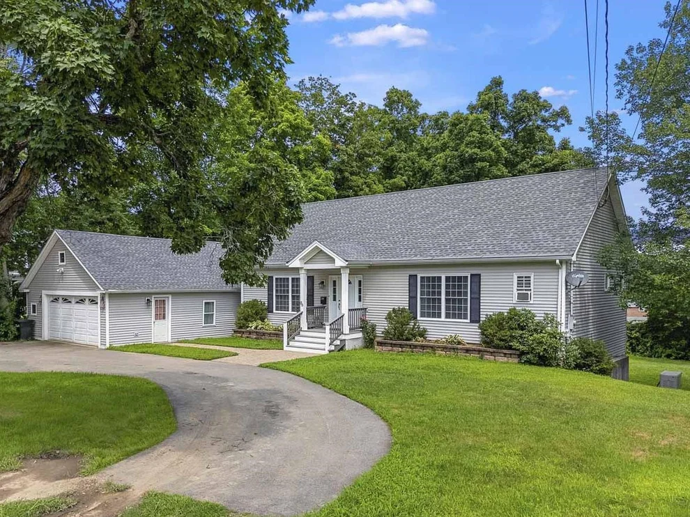 Unit for sale at 86 Court, Dover, NH 03820