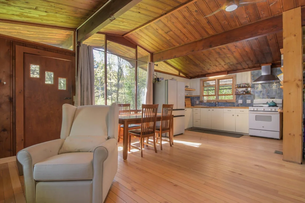 Unit for sale at 1310 Clif Reynolds, Cambridge, VT 05464