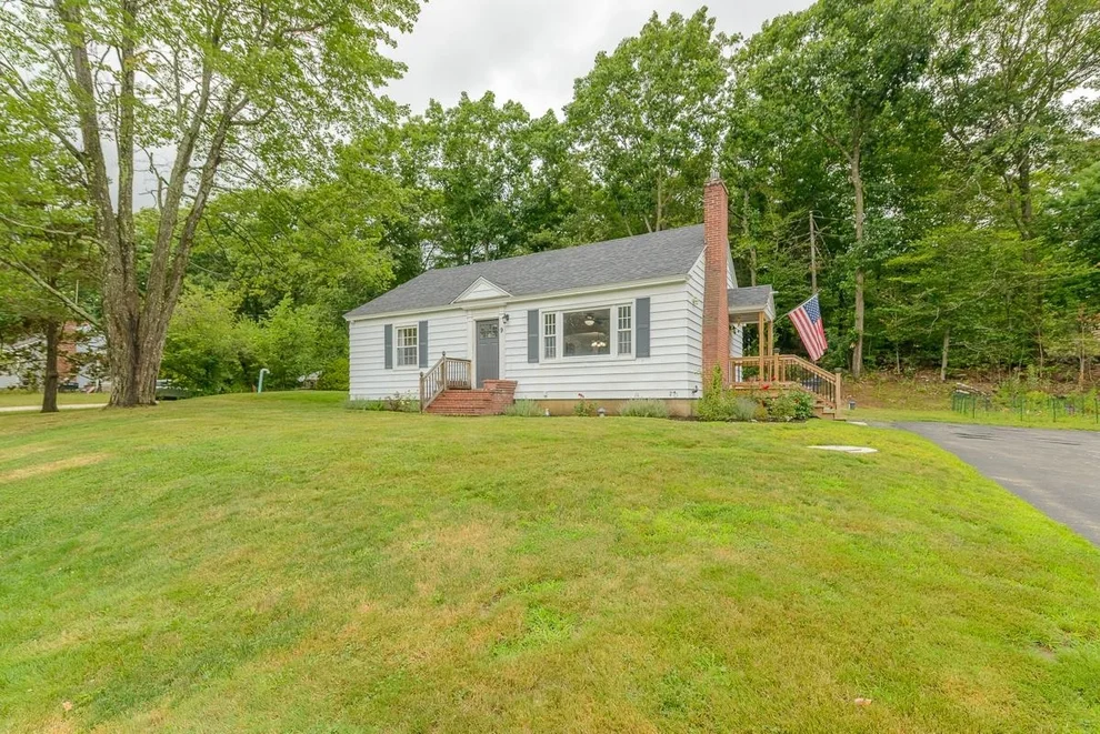 Unit for sale at 9 Laurel, New Ipswich, NH 03071