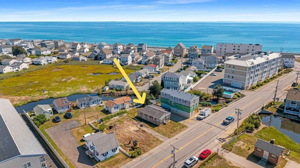 Unit for sale at 562 Winnacunnet, Hampton, NH 03842
