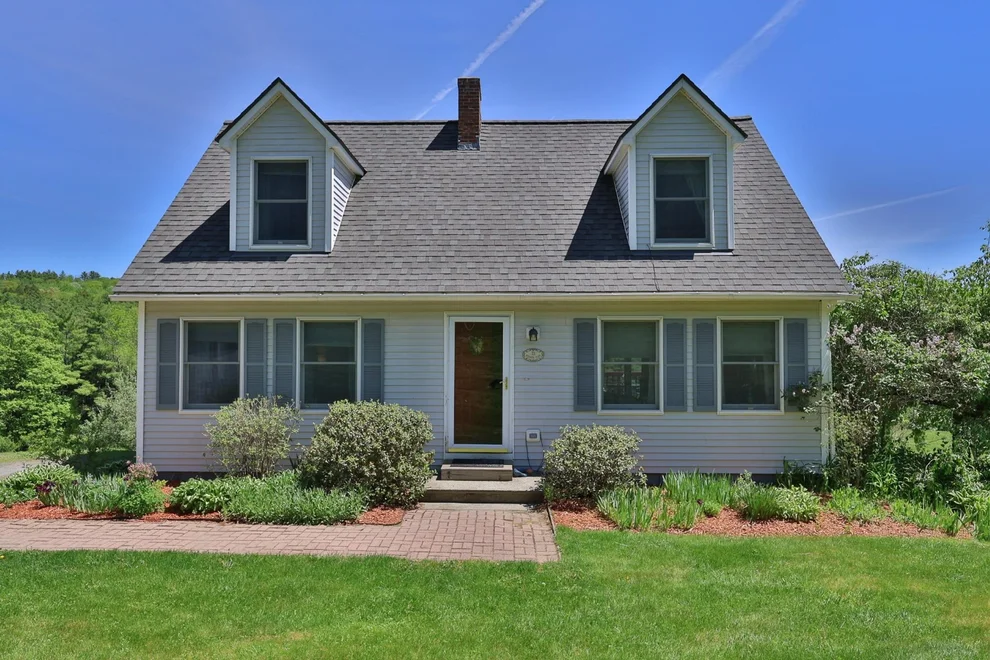 Unit for sale at 23 Meadow View, Hartland, VT 05048