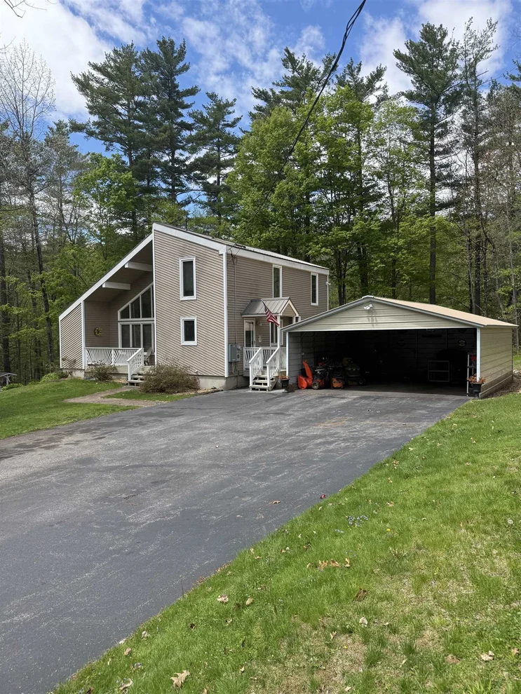 Unit for sale at 13 Country, Hampstead, NH 03826