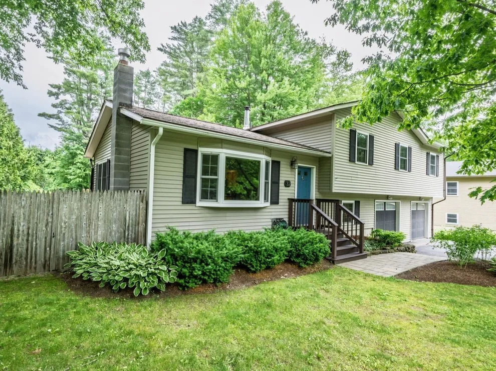 Unit for sale at 32 Logwood, Essex, VT 05452