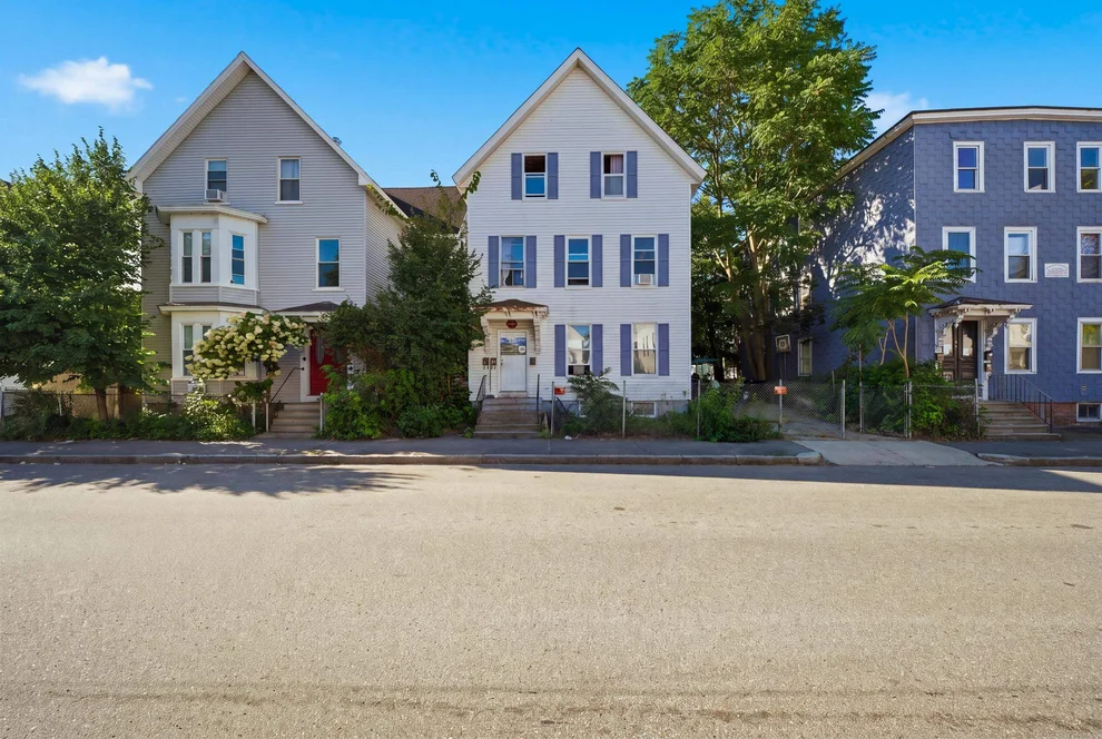 Unit for sale at 201 Auburn, Manchester, NH 03103