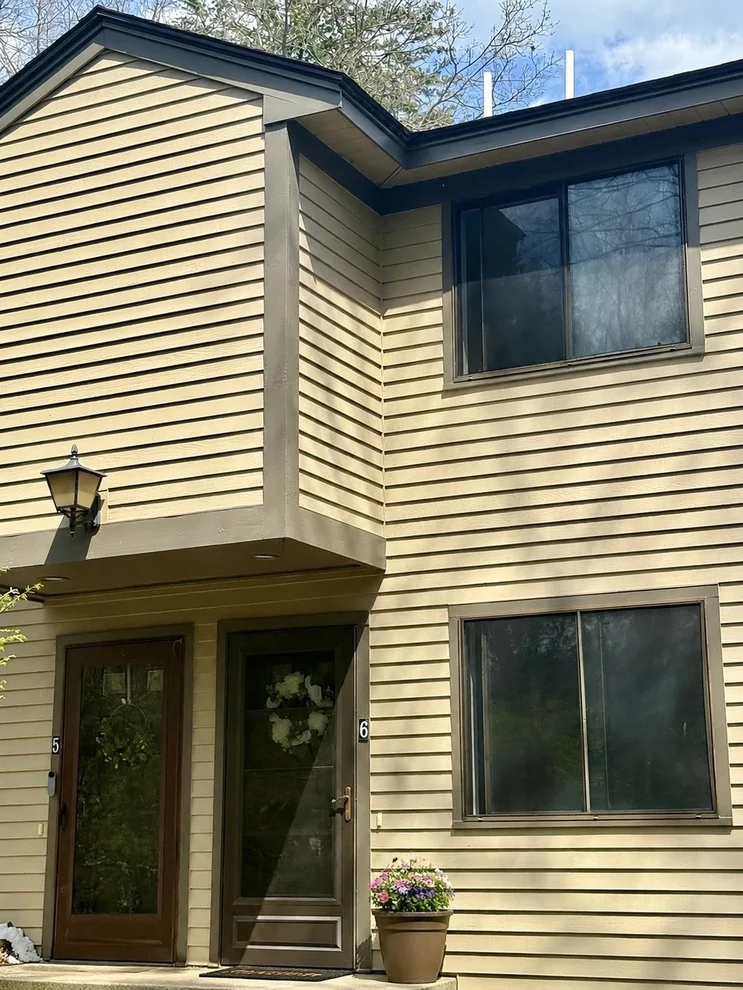 Unit for sale at 9 Swiftwater, Allenstown, NH 03275