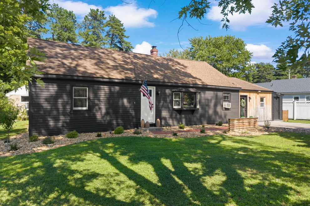 Unit for sale at 17 Allard, Concord, NH 03301