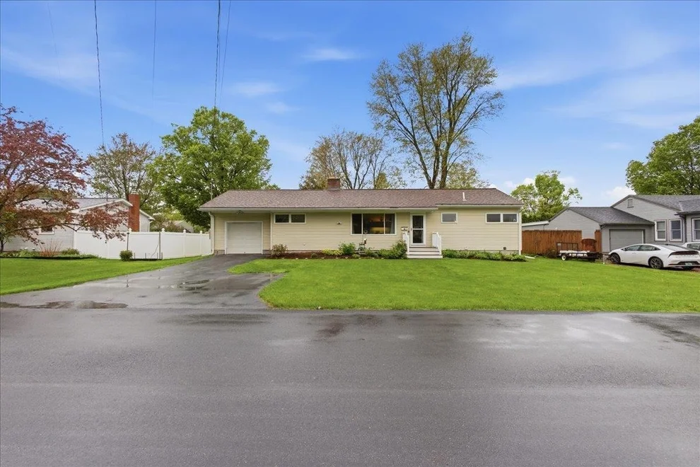 Unit for sale at 11 Wealthy, South Burlington, VT 05403