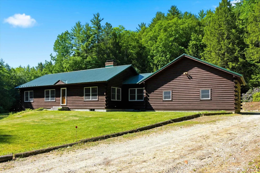 Unit for sale at 20 Mccollum, New Boston, NH 03070