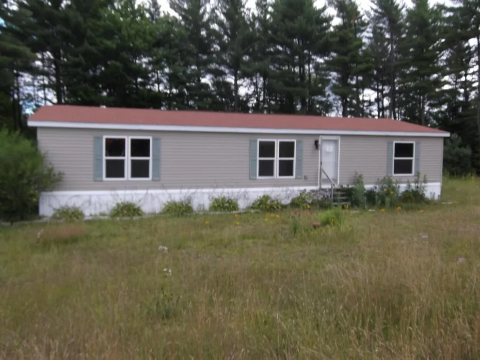 Unit for sale at 252 Partridge, Haverhill, NH 03774