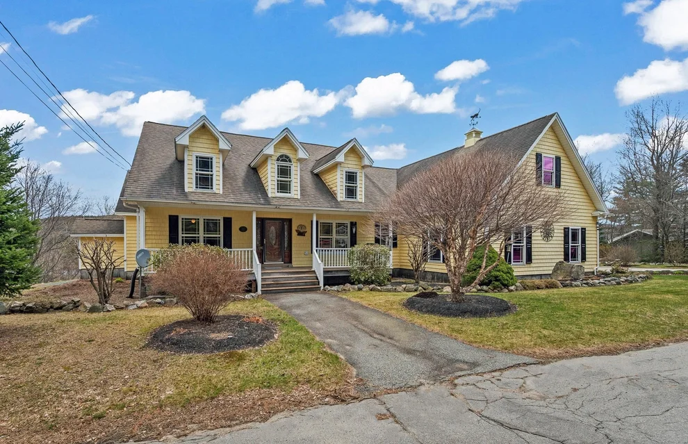 Unit for sale at 302 Howard, Berlin, NH 03570