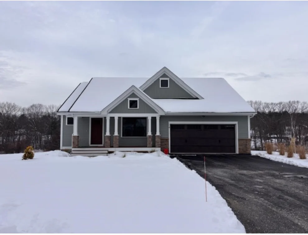 Unit for sale at 14 Edgewater, Brentwood, NH 03833