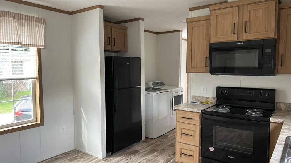 Unit for sale at 10 Dogwood, Starksboro, VT 05487