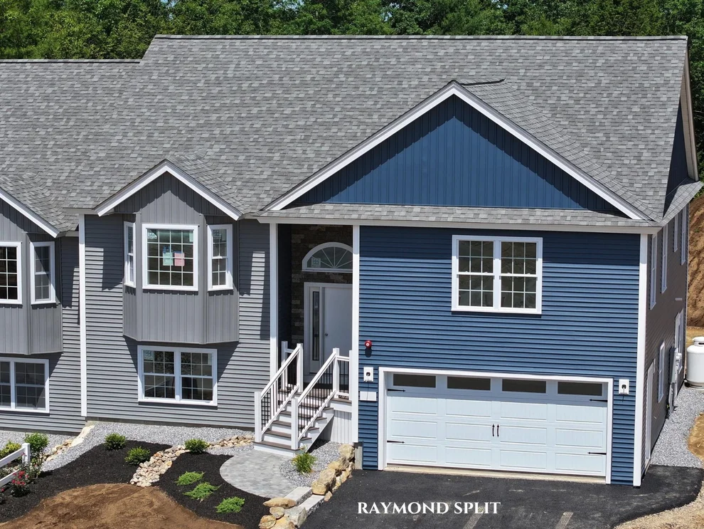 Unit for sale at 20 Shayna's, Fremont, NH 03044
