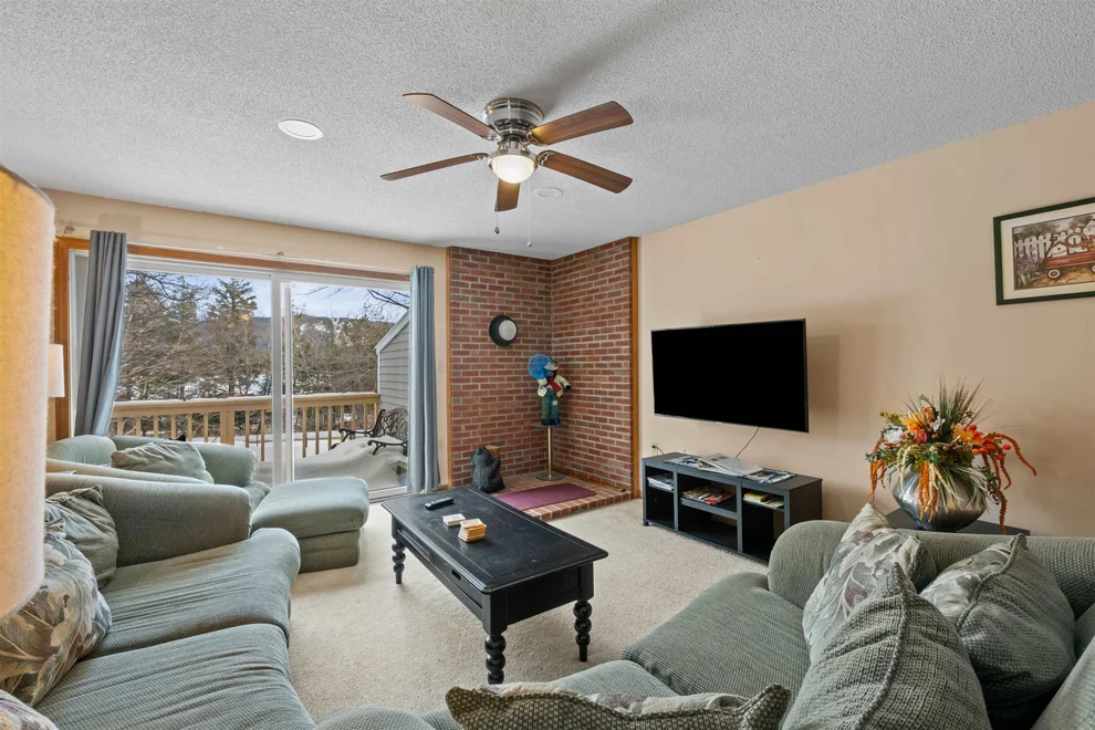 Unit for sale at 77 Northbrook, Conway, NH 03860