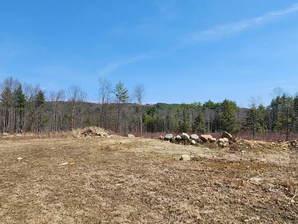 Unit for sale at 455 (39-4) Maple, Hopkinton, NH 03229