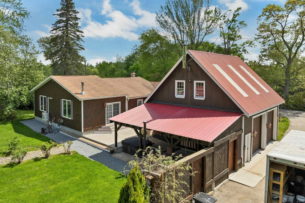 Unit for sale at 62 Lane, Derry, NH 03038