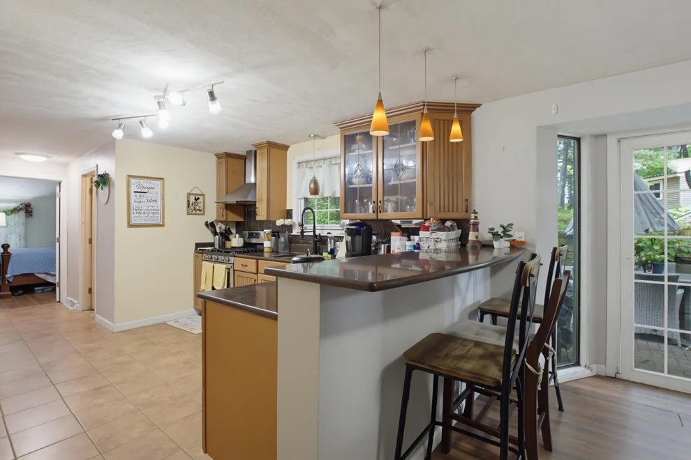 Unit for sale at 21 Shelburne, Nashua, NH 03063