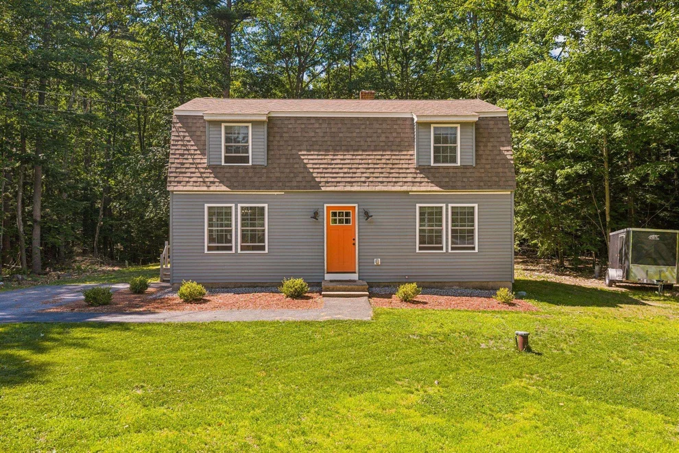 Unit for sale at 14 Rosewood, Bow, NH 03304
