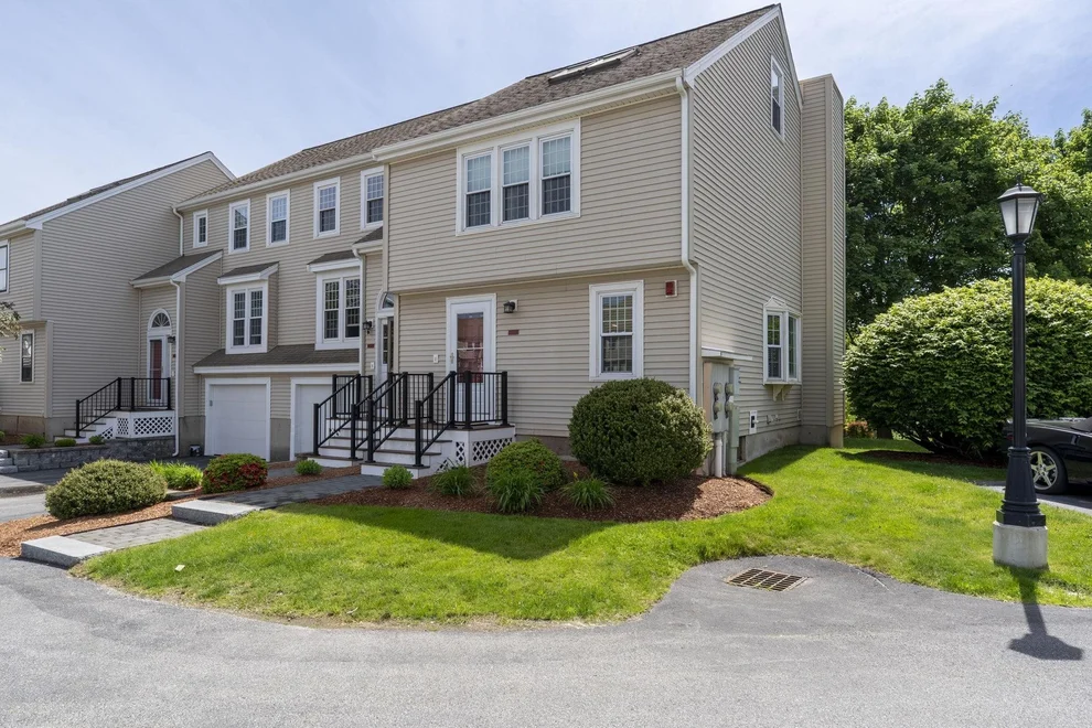 Unit for sale at 11 Sundown, Derry, NH 03038