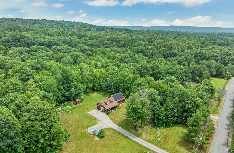 Unit for sale at 204 Evergreen Valley, Milton, NH 03851