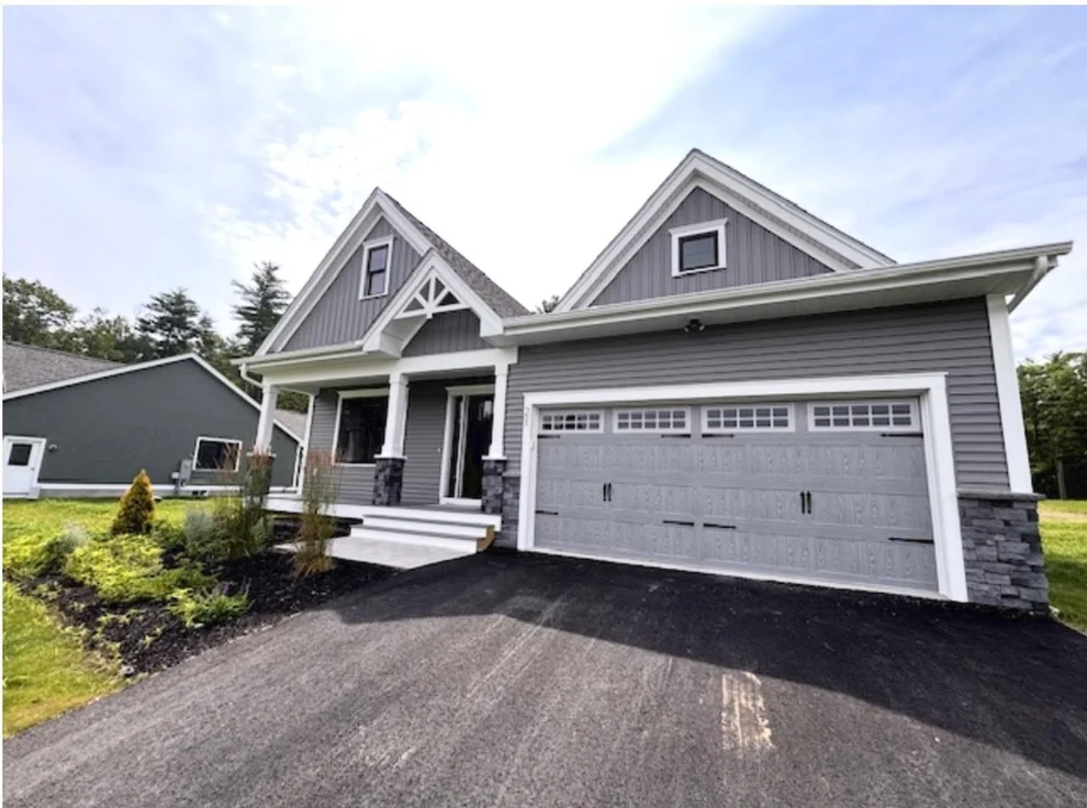 Unit for sale at 21 Edgewater, Brentwood, NH 03833
