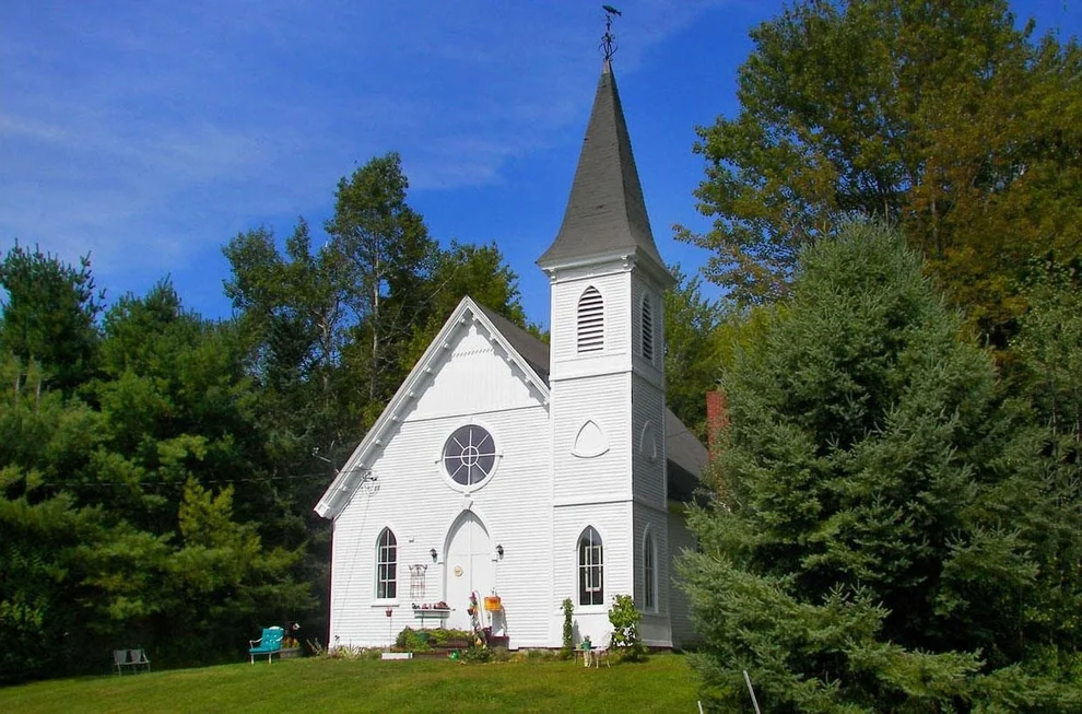 Unit for sale at 1919 VT Route 100, Readsboro, VT 05350