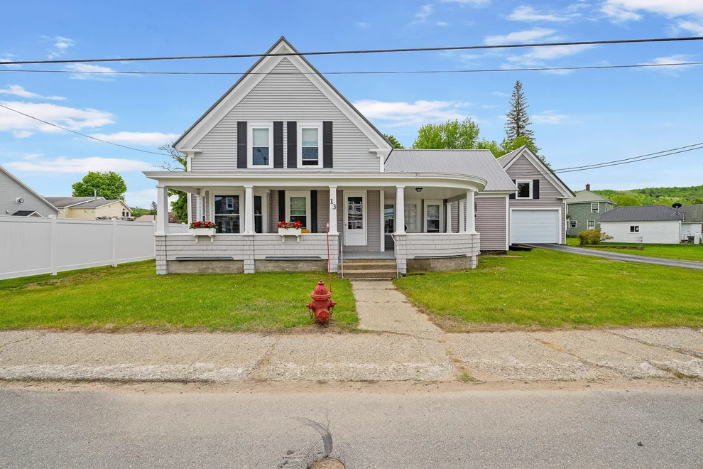 Unit for sale at 13 Summer, Northumberland, NH 03582