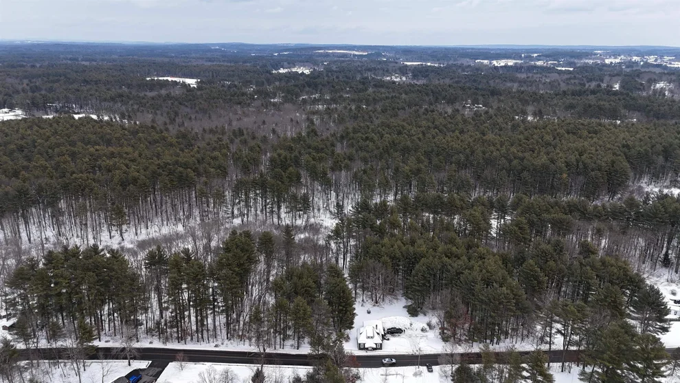 Unit for sale at 101 Page, Litchfield, NH 03052