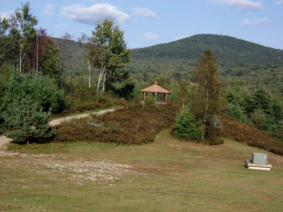 Unit for sale at Fenn Way, Bath, NH 03740