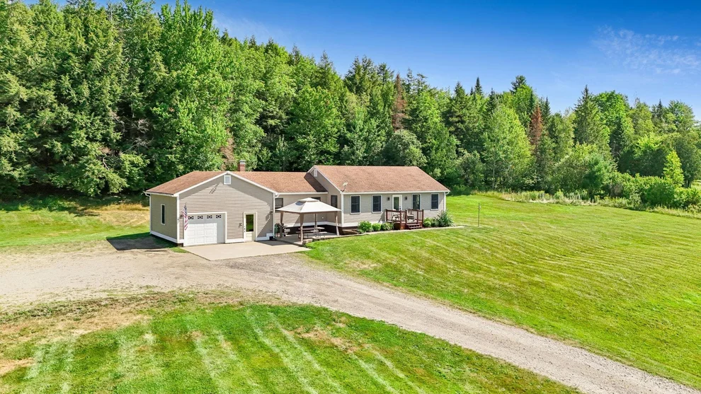 Unit for sale at 338 Perrault, Newport Town, VT 05857