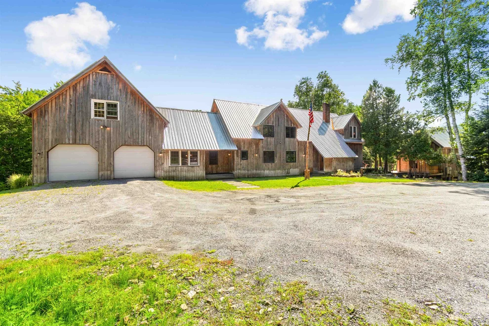 Unit for sale at 3382 Sterling Valley, Stowe, VT 05672