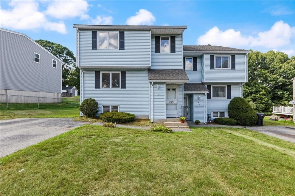 Unit for sale at 14 Jefferey, Haverhill, MA 01832