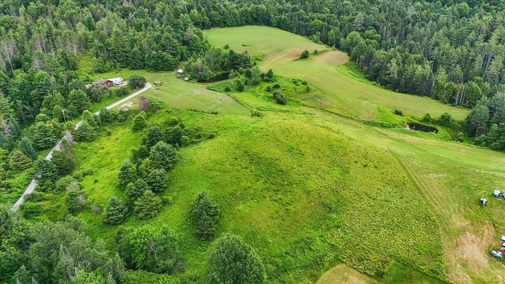 Unit for sale at 252 Jack Hill, Calais, VT 05650