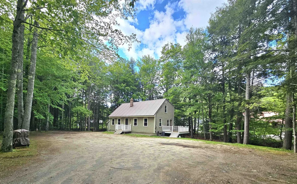 Unit for sale at 27 Boyle, Lincoln, NH 03251