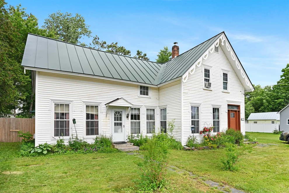 Unit for sale at 88 School, Northfield, VT 05663
