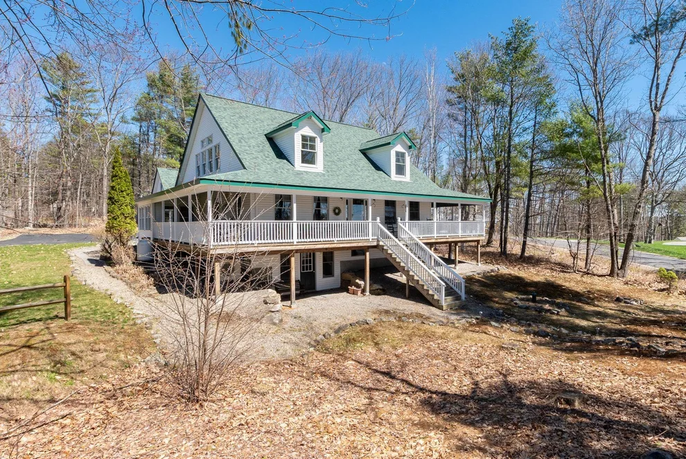 Unit for sale at 8 Oak Knoll, Meredith, NH 03253