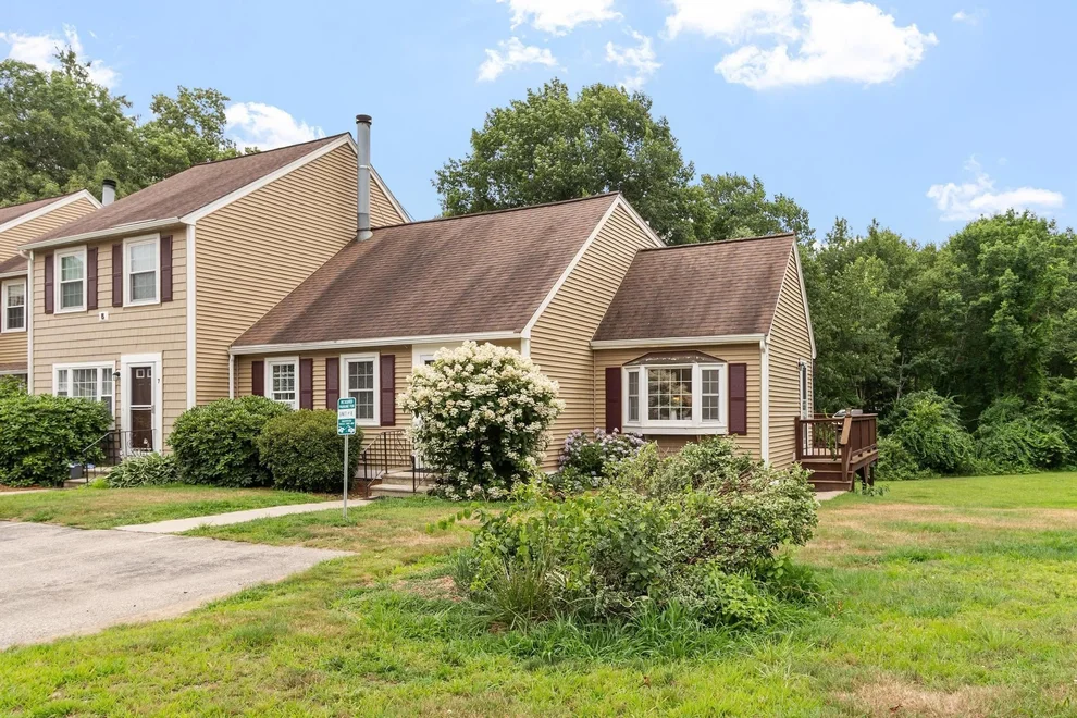 Unit for sale at 15 Culver, Plaistow, NH 03865