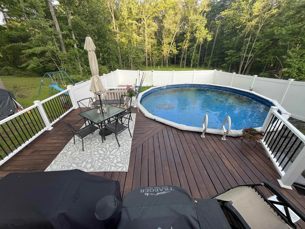 Unit for sale at 11 Pingree Hill, Derry, NH 03038