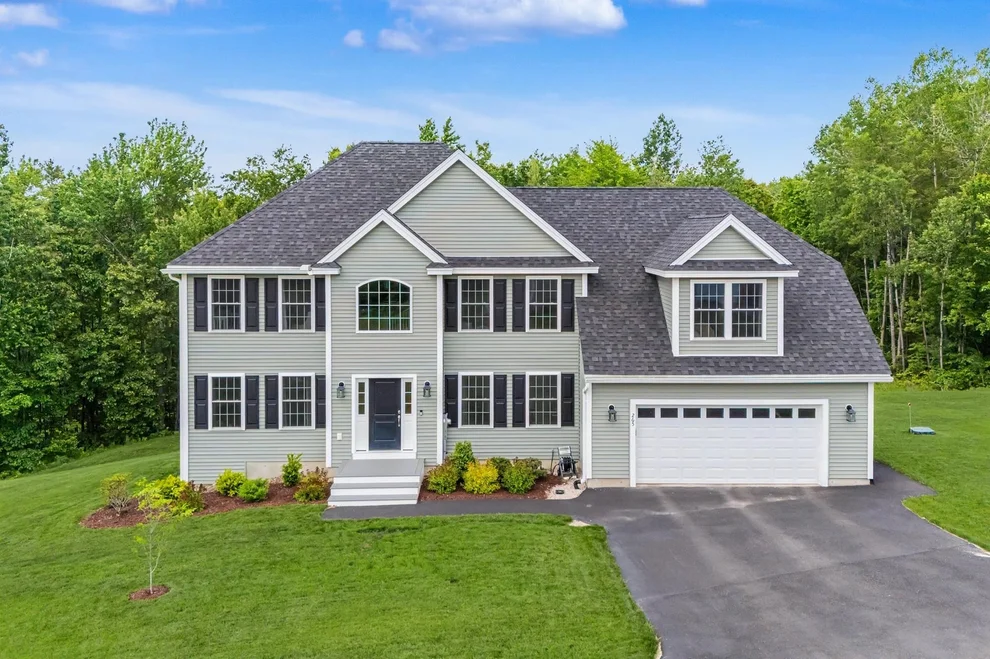 Unit for sale at 265 Standish, Hudson, NH 03051